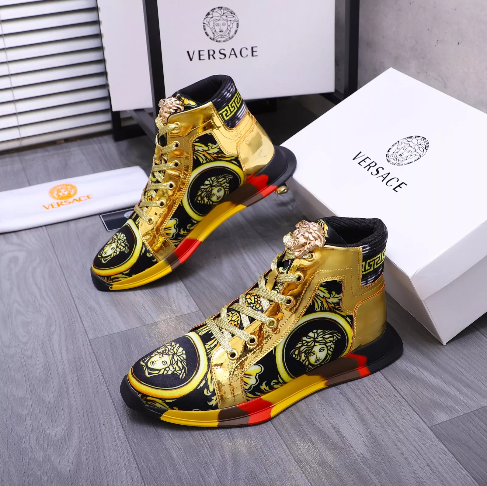 versace high tops chaussures pour femme s_1274452